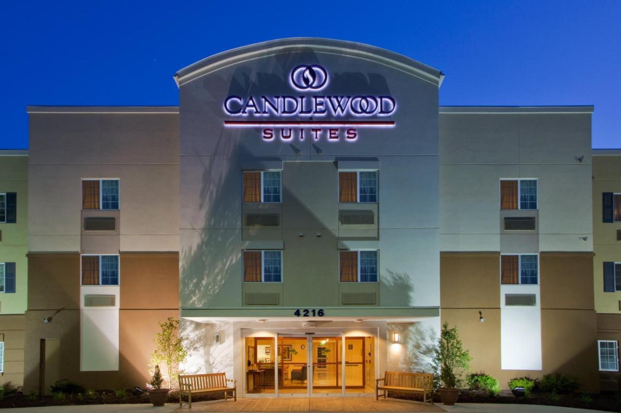 ホテル キャンドルウッド スイーツ アバディーン エッジウッド ベル エア Riverside エクステリア 写真